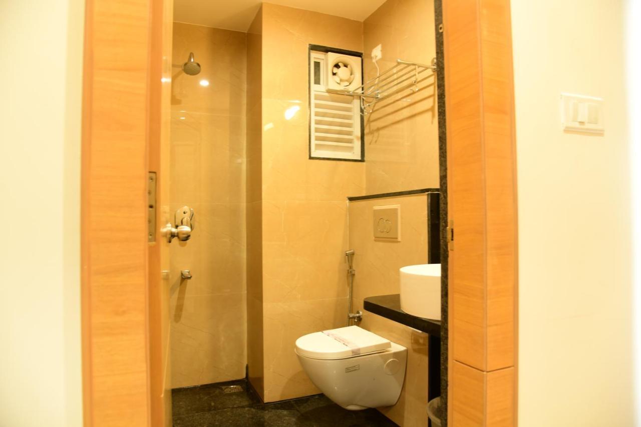 Hotel U.T.Elite Bangalore Eksteriør billede