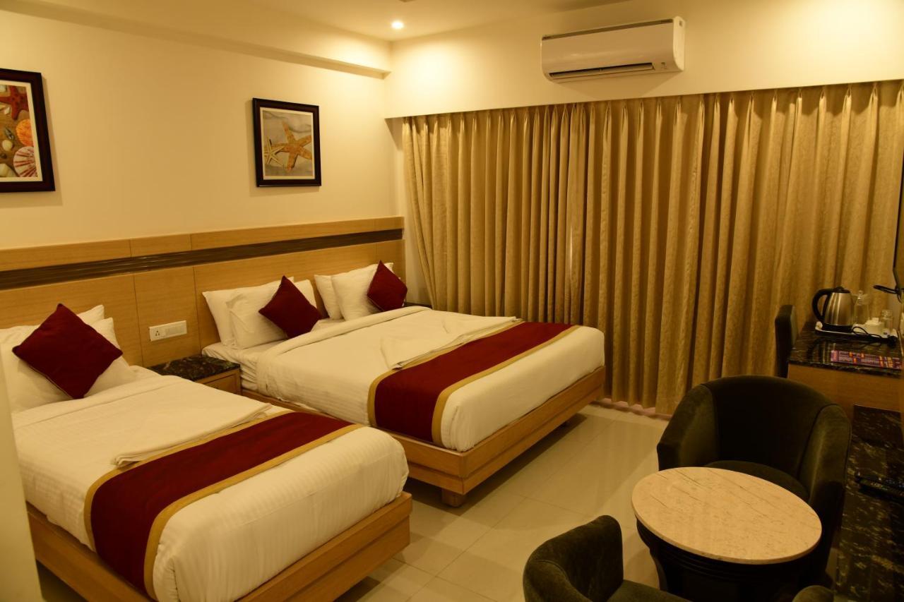 Hotel U.T.Elite Bangalore Eksteriør billede