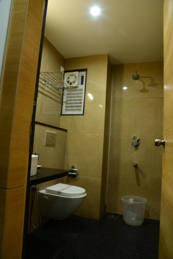 Hotel U.T.Elite Bangalore Eksteriør billede