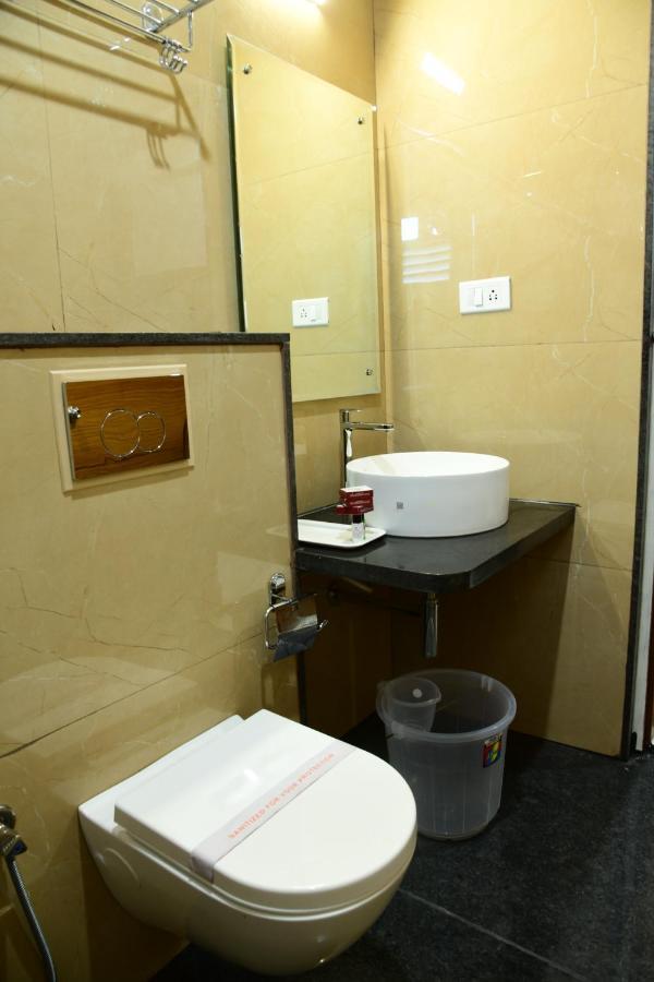 Hotel U.T.Elite Bangalore Eksteriør billede