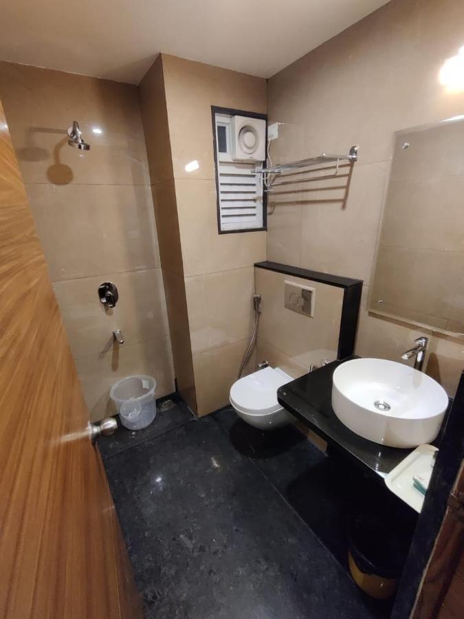 Hotel U.T.Elite Bangalore Eksteriør billede